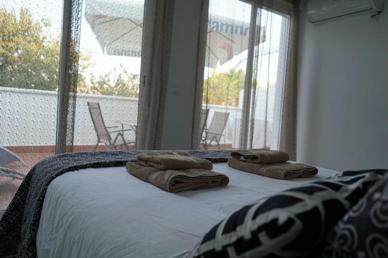 Atico Con Terraza En Alameda De Hercules Sevilha Exterior foto